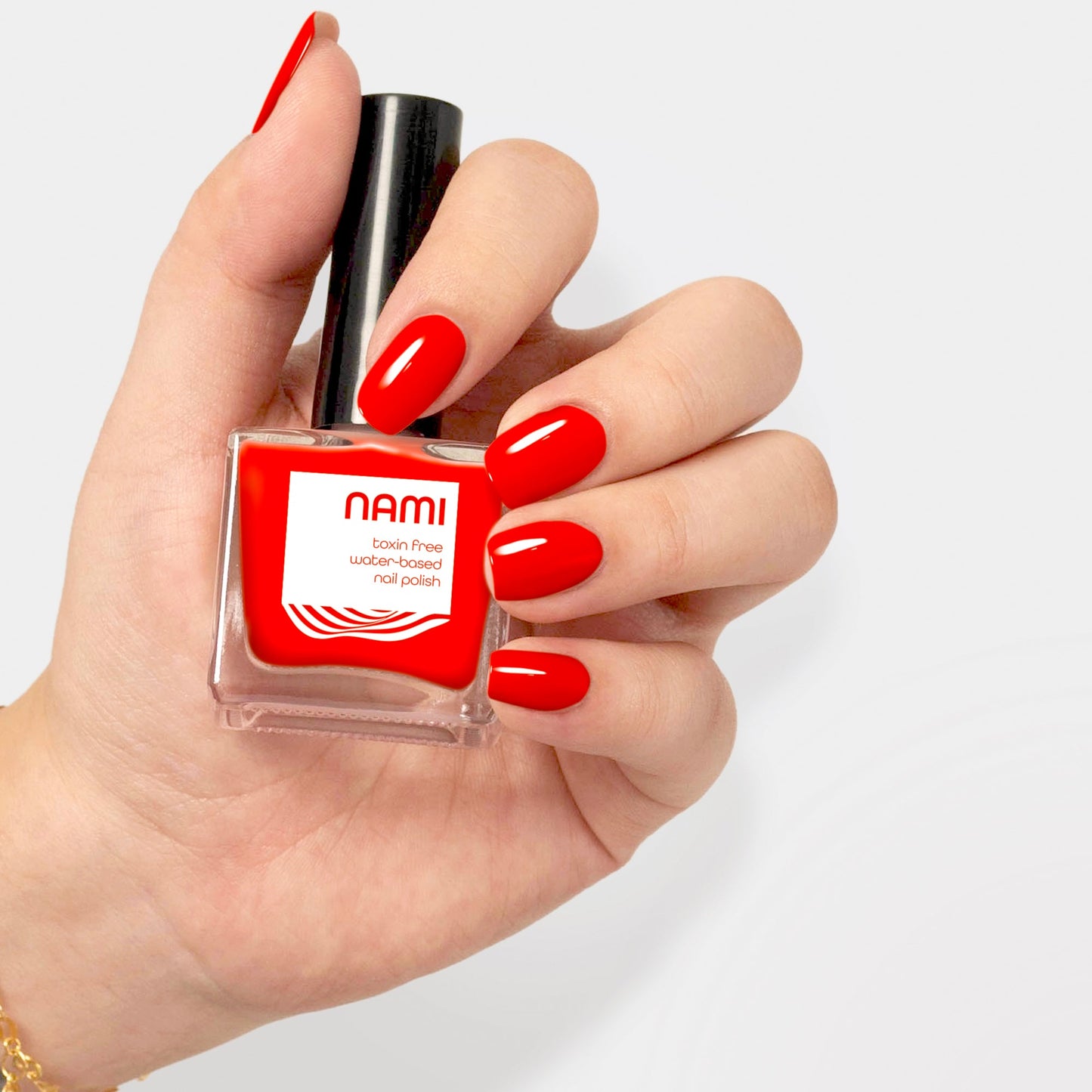 nami natural - blood red lips